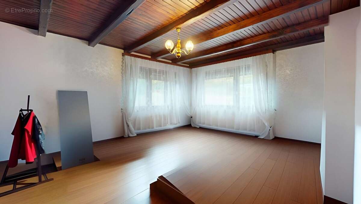 Appartement à SOULTZ-LES-BAINS