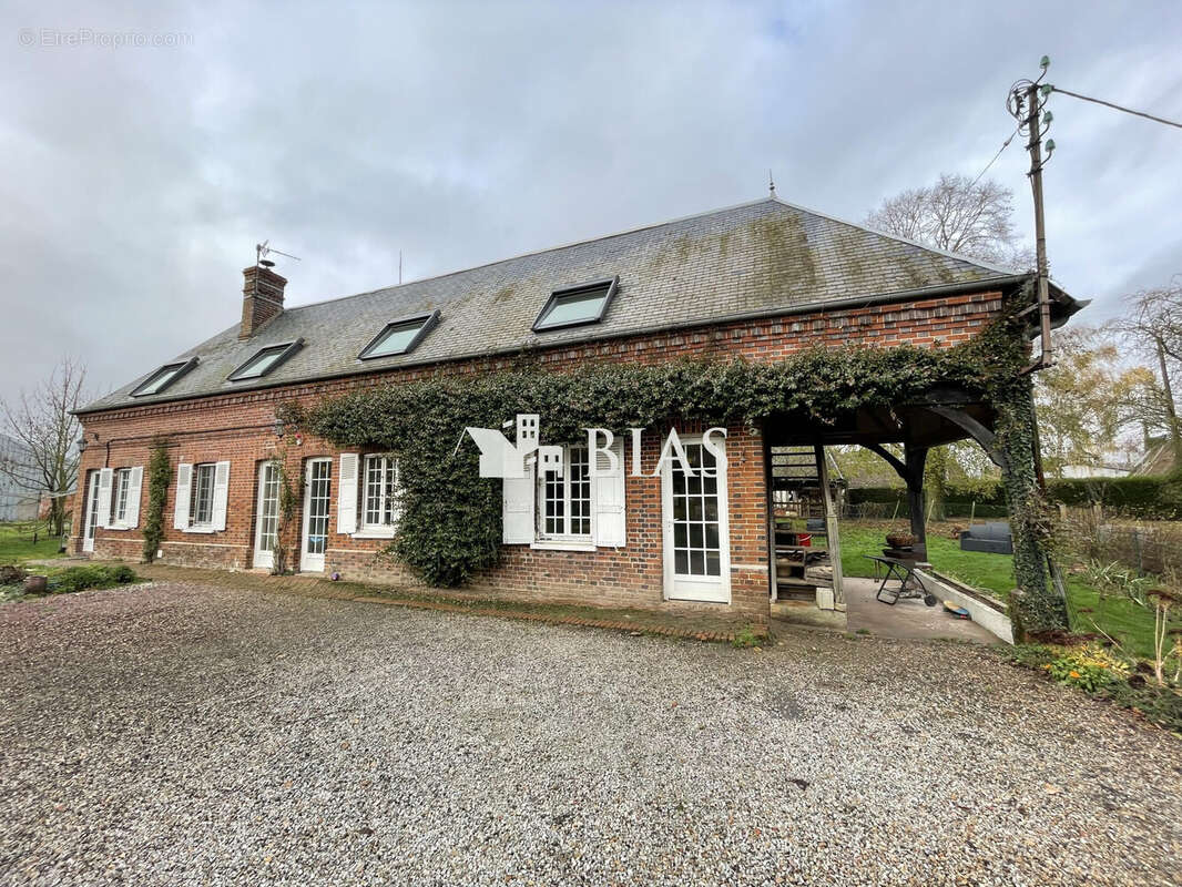 Maison à BEAUMONT-LE-ROGER