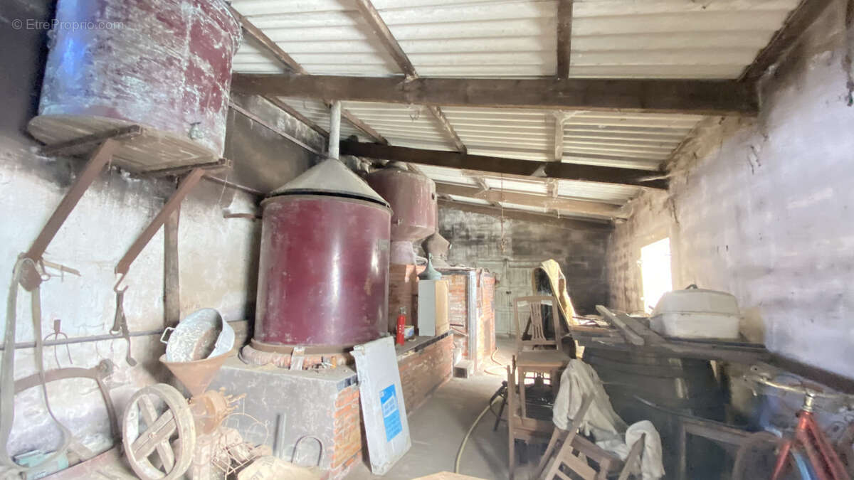 Maison à CHENAC-SAINT-SEURIN-D&#039;UZET