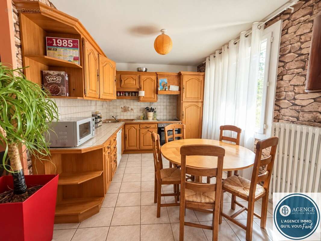 NOUVEAUTÉ À QUINTENAS  Une maison familiale à découvrir ! - photo 4