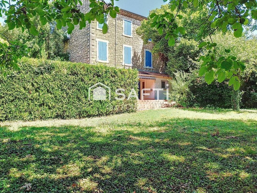 Photo 1 - Maison à PIERRELATTE