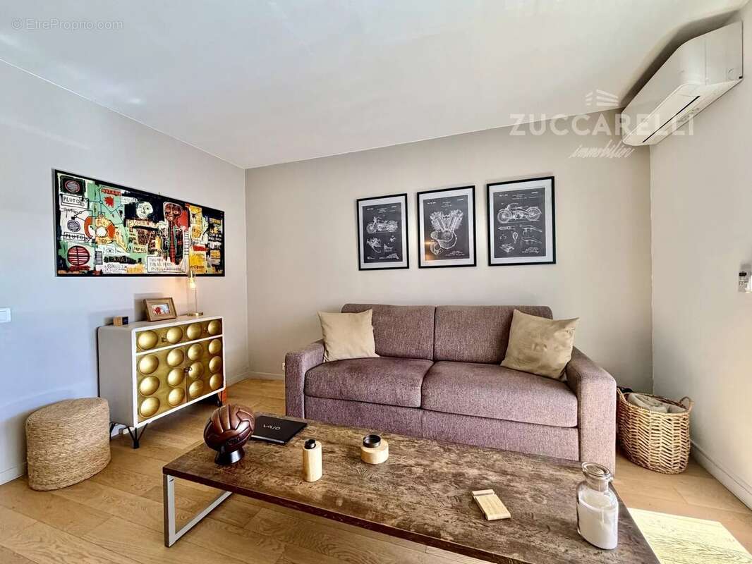 Appartement à CAGNES-SUR-MER