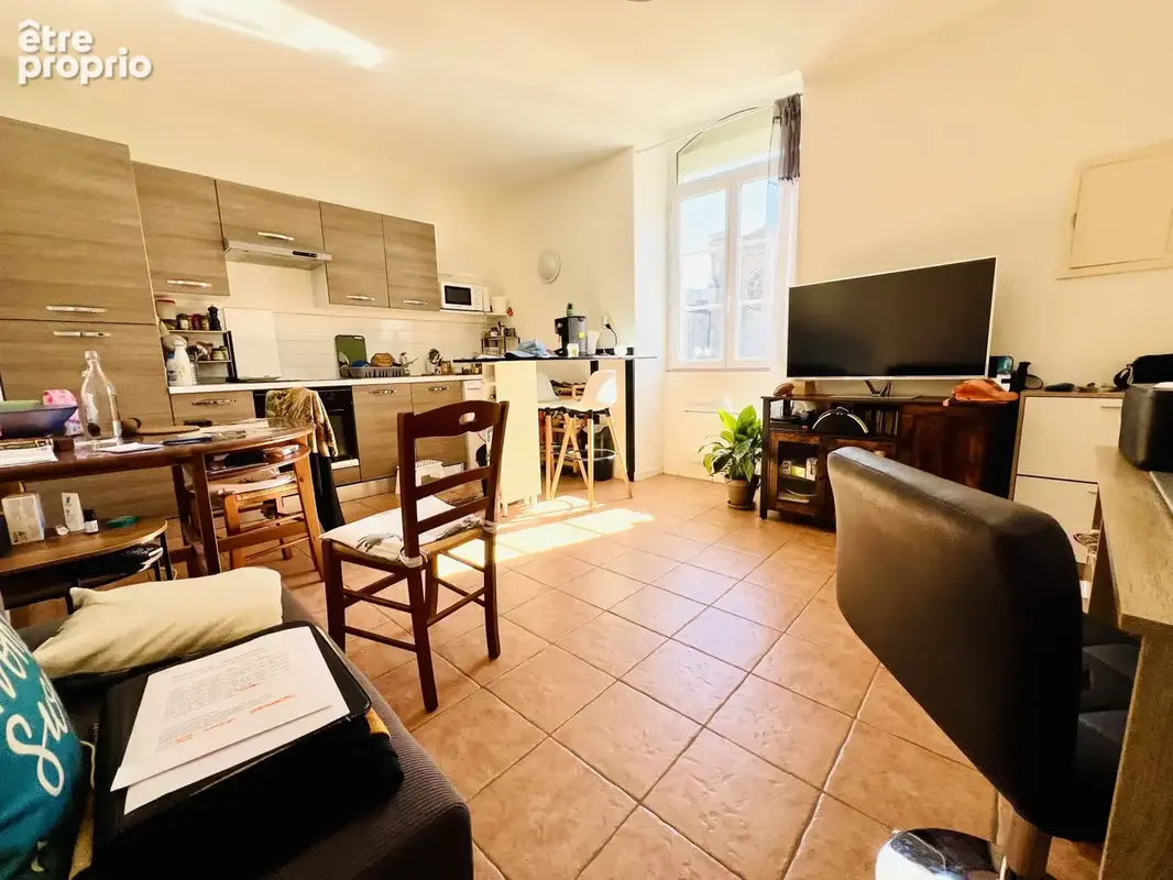 Vente Immeuble de rapport   R+2   220 m2   Centre-ville - garage routière - photo 7