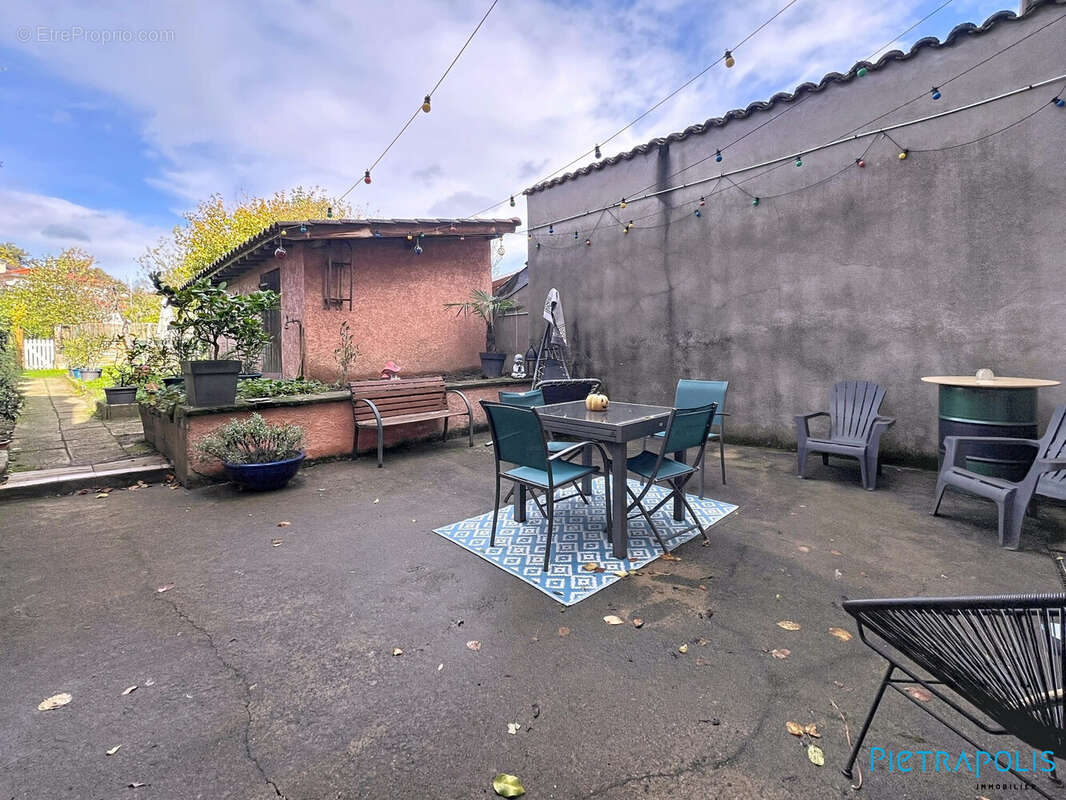 Appartement à DAREIZE