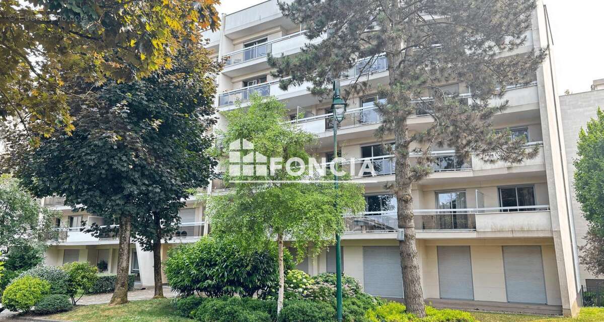 Appartement à NOGENT-SUR-MARNE