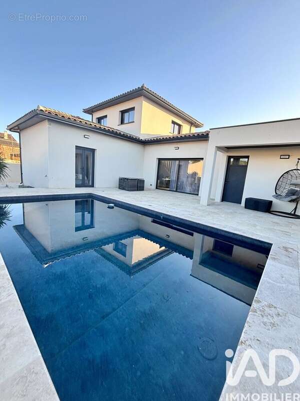 Photo 3 - Maison à BIZANET