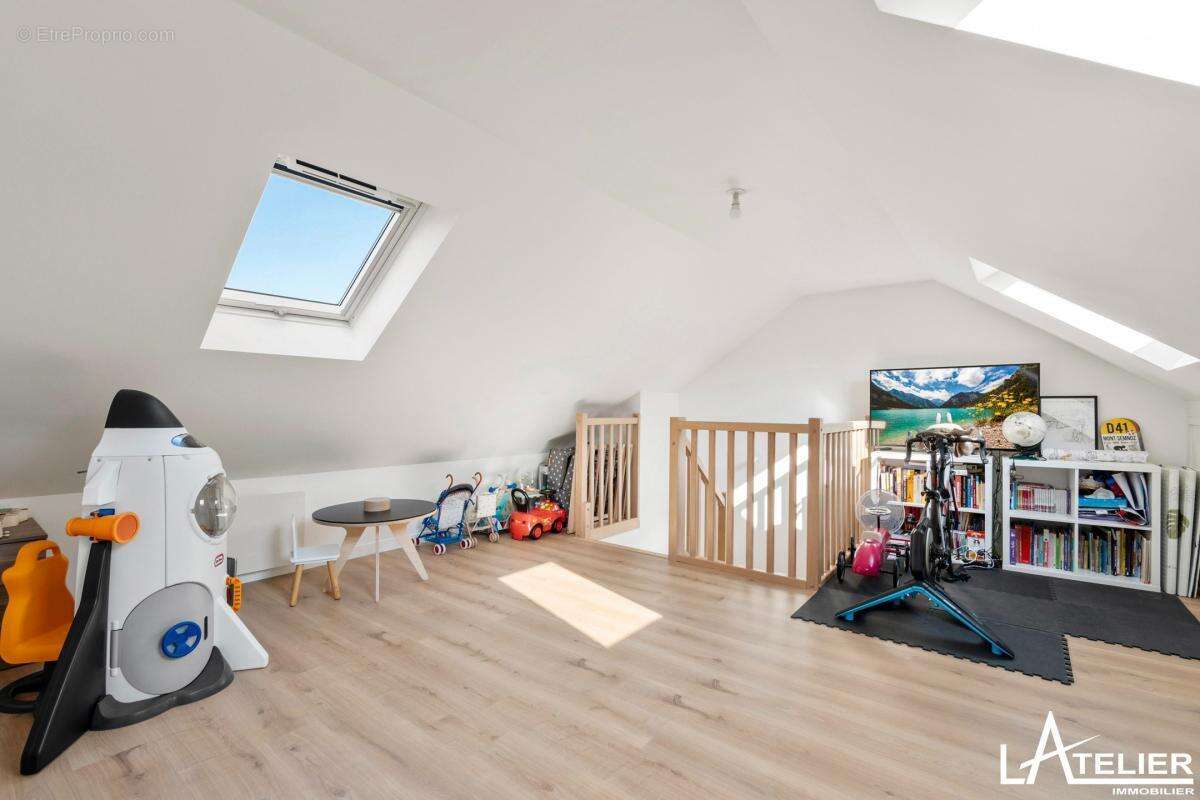 Maison à SAINT-GERMAIN-EN-LAYE