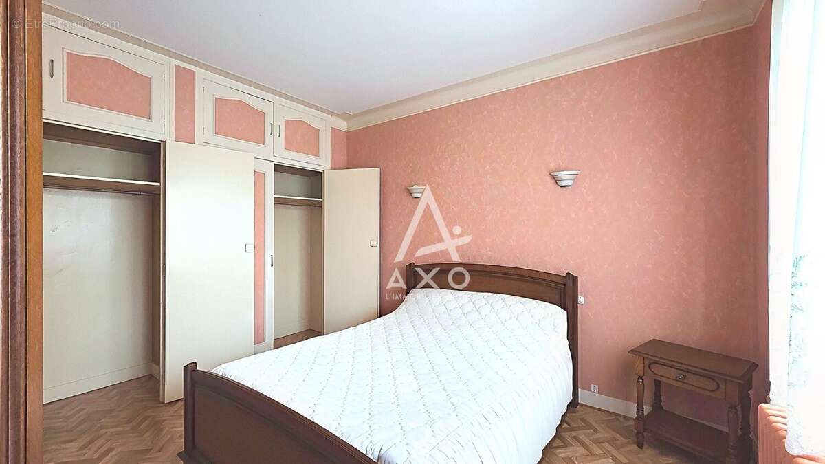 Maison à CORQUILLEROY