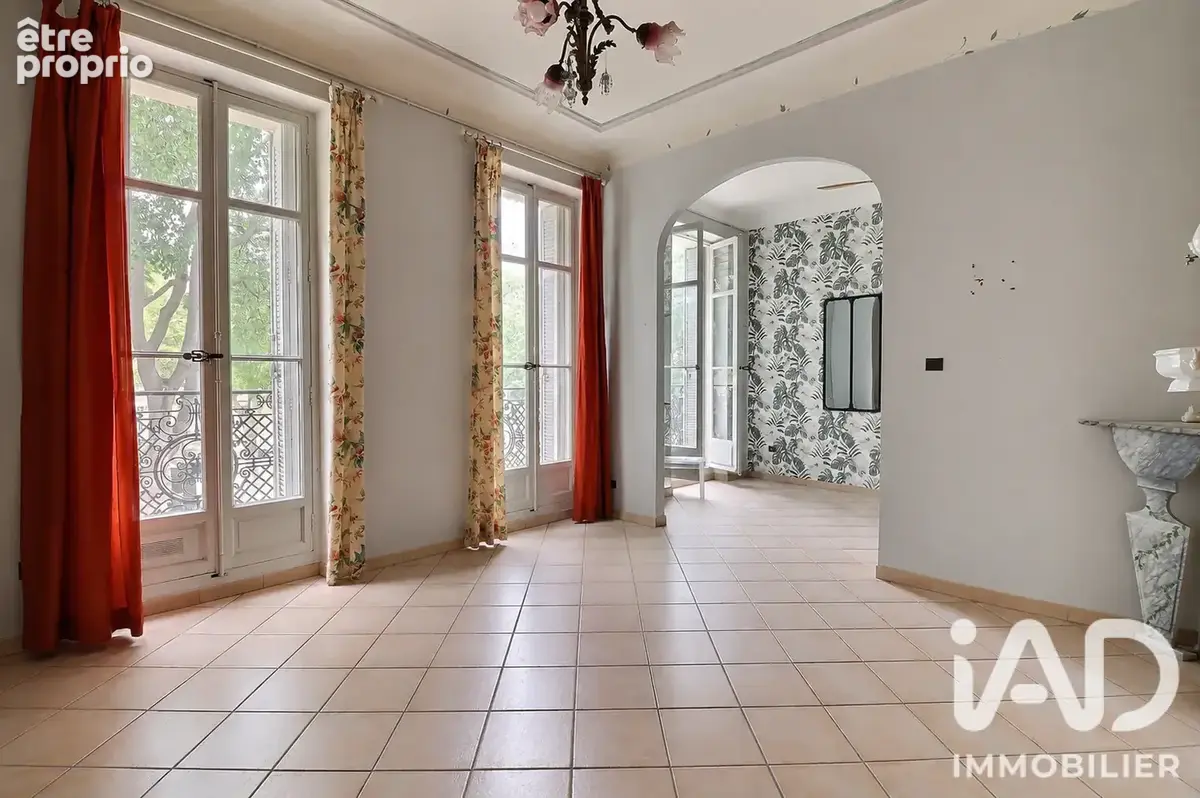 Photo 1 - Appartement à MARSEILLE-4E