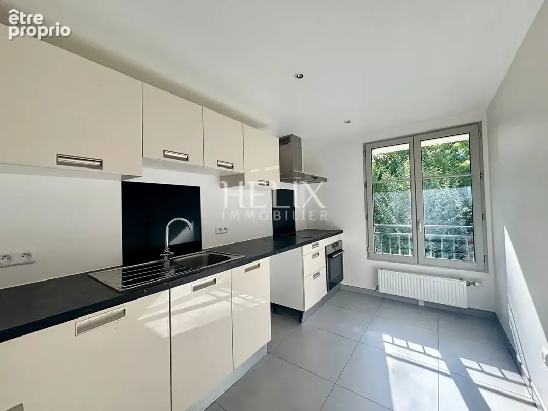Joli duplex dans une résidence récente  de standing avec terrasse et balcon à L'Etang La Ville 4 pièce(s) 107.34 m2 - photo 3