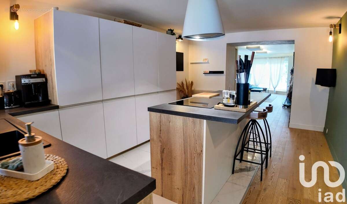 Photo 4 - Maison à SAINT-JUST-SAINT-RAMBERT