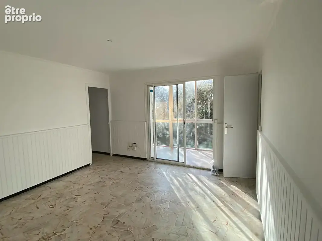 Six-fours les lones T2 36.55m2 + loggia fermée 11m2 et jardin - photo 12