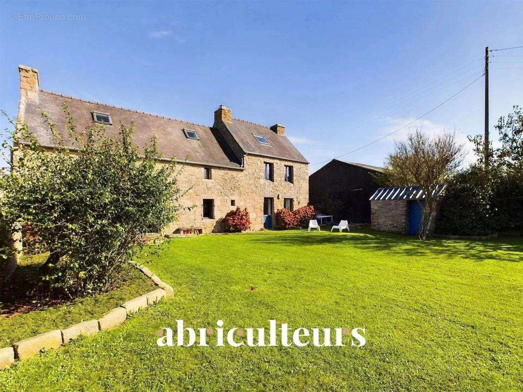 Maison à BRIGNOGAN-PLAGE