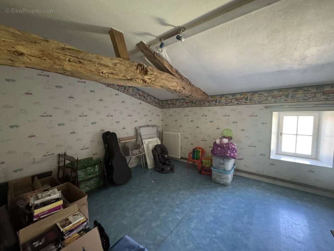 Maison à FARGUES-SUR-OURBISE