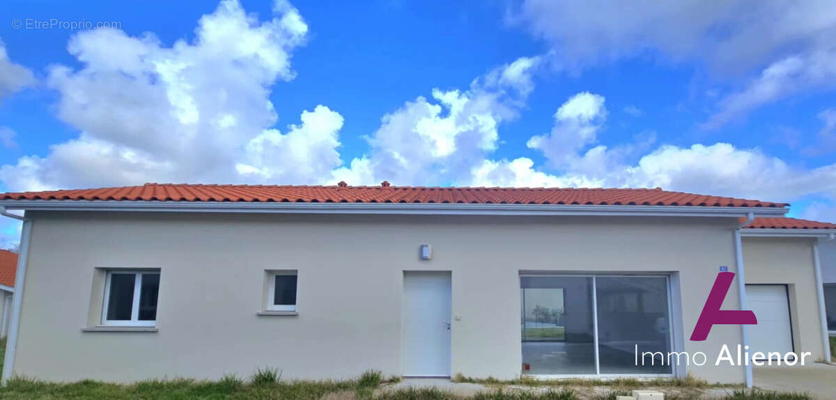 Maison à AUREILHAN