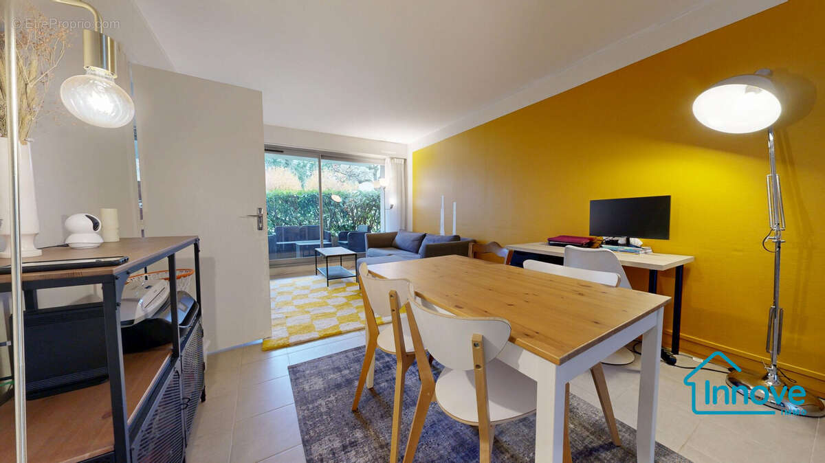 Appartement à SAINT-CYR-L&#039;ECOLE