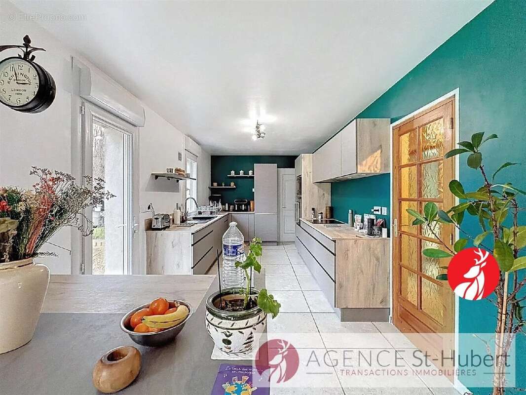 Maison à FONTAINEBLEAU