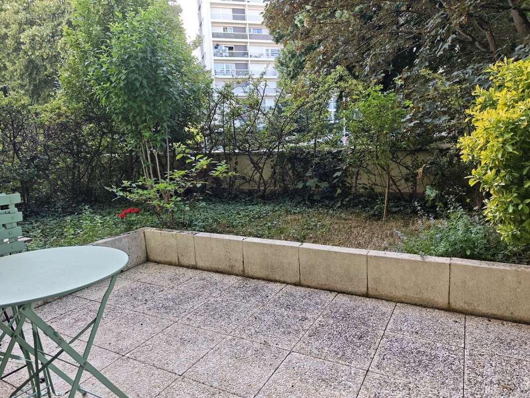 Appartement à FONTENAY-AUX-ROSES