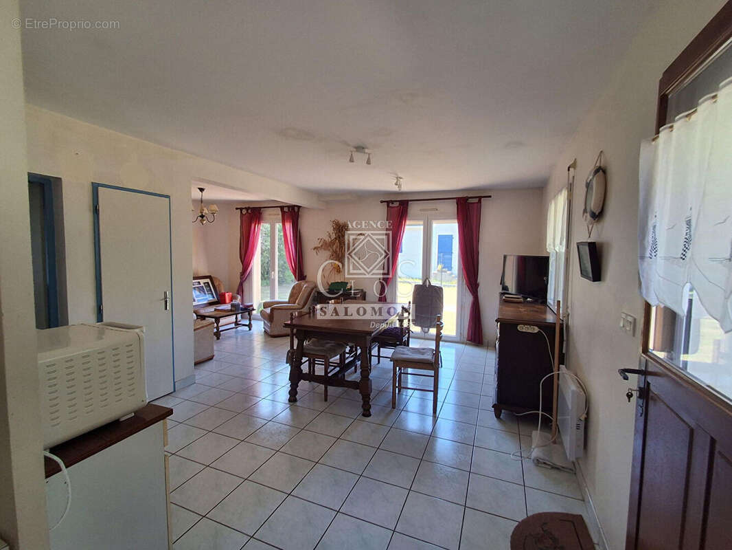 Maison à LE TOUR-DU-PARC