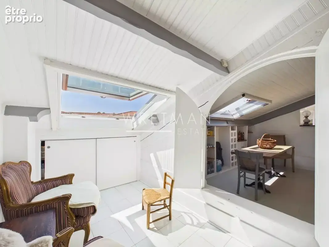 Appartement loft en dernier étage avec terrasse, aperçu mer - Menton Centre - photo 17
