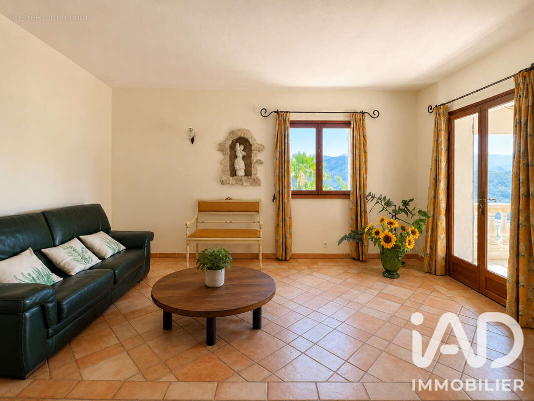 Photo 9 - Maison à LE BROC