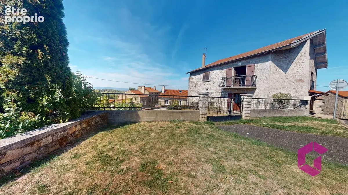 Maison à LAPTE