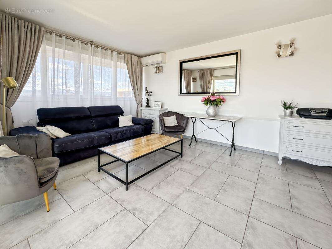 Magnifique vue mer de ce 2 pièces 38 m2 en étage elevé avec ascenseur - photo 6