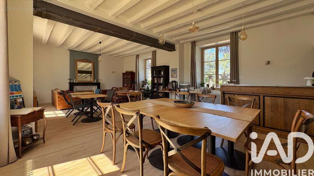 Maison 402 m² à Saint-Melaine-Sur-Aubance  - photo 4