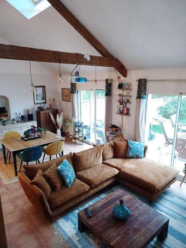 Maison à SAINT-AUBIN-DU-CORMIER