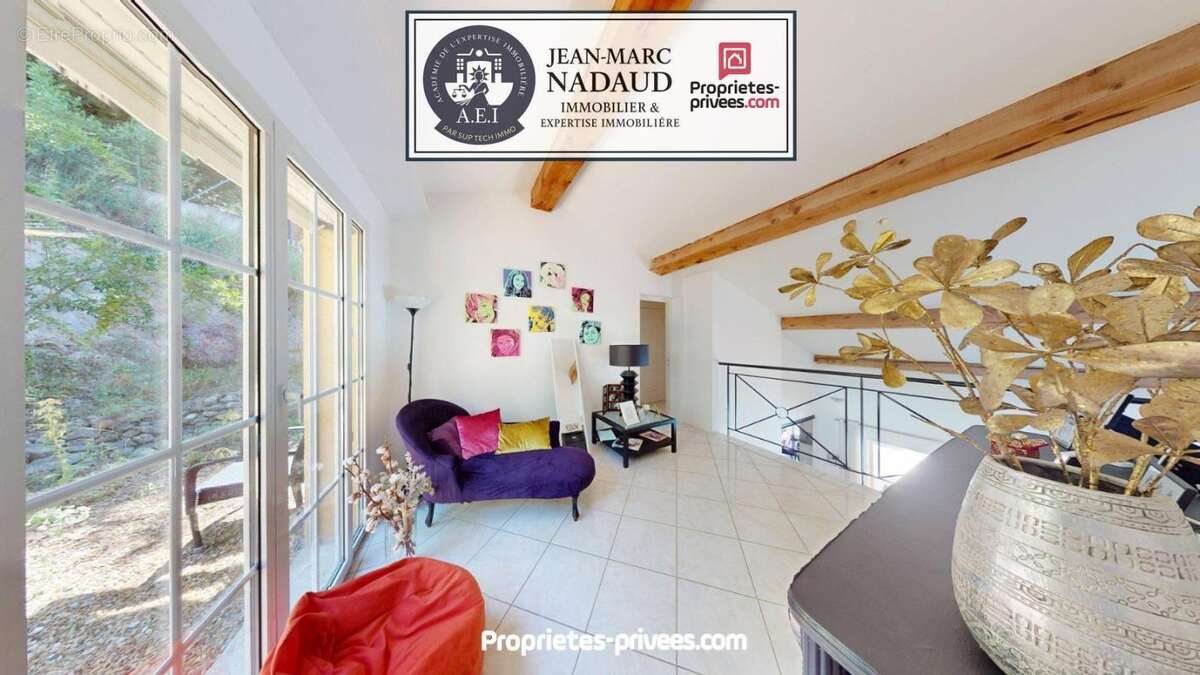 Maison à MONTAUROUX