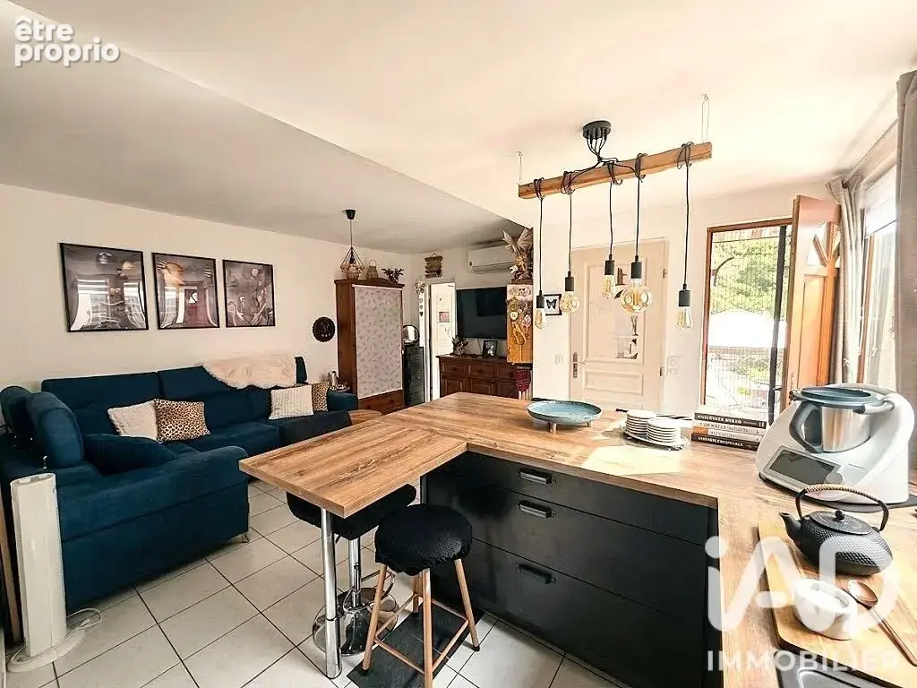 Photo 1 - Maison à SAINTE-SAVINE