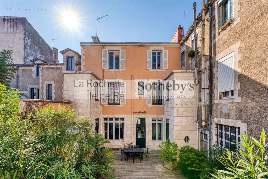 Maison à LA ROCHELLE
