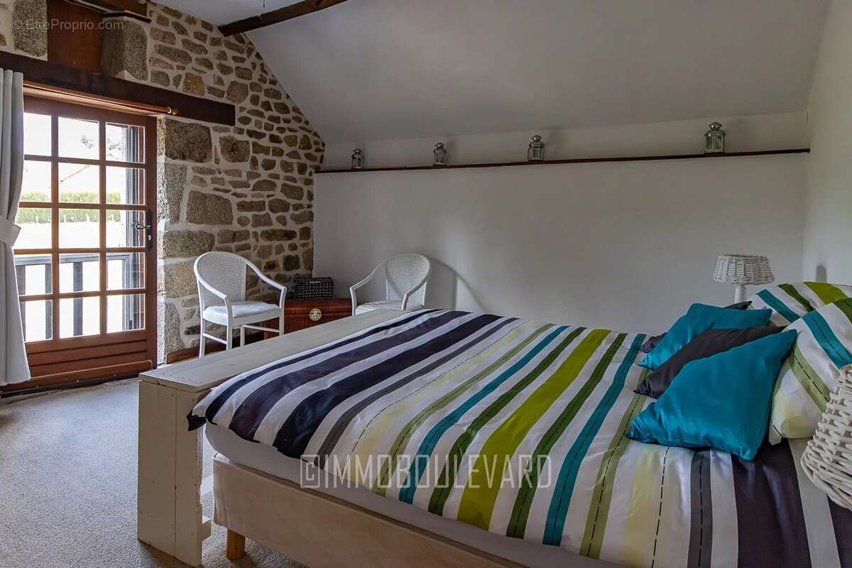 À vendre, maison indépendante avec grand terrain 4094m² (23) - photo 8