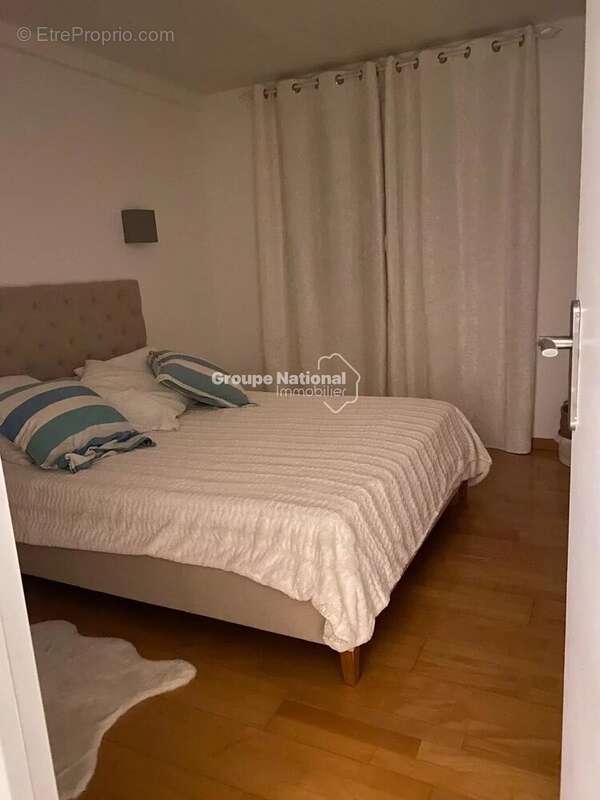 Appartement à SIX-FOURS-LES-PLAGES