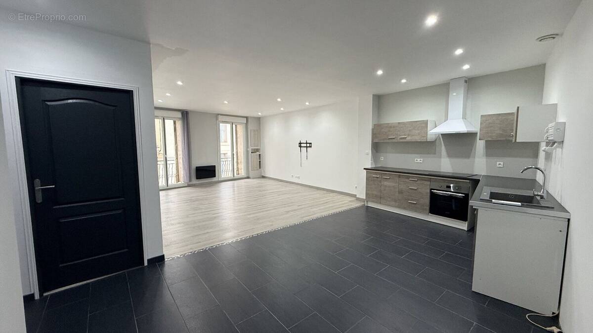 Photo 1 - Appartement à THEZAN-LES-BEZIERS