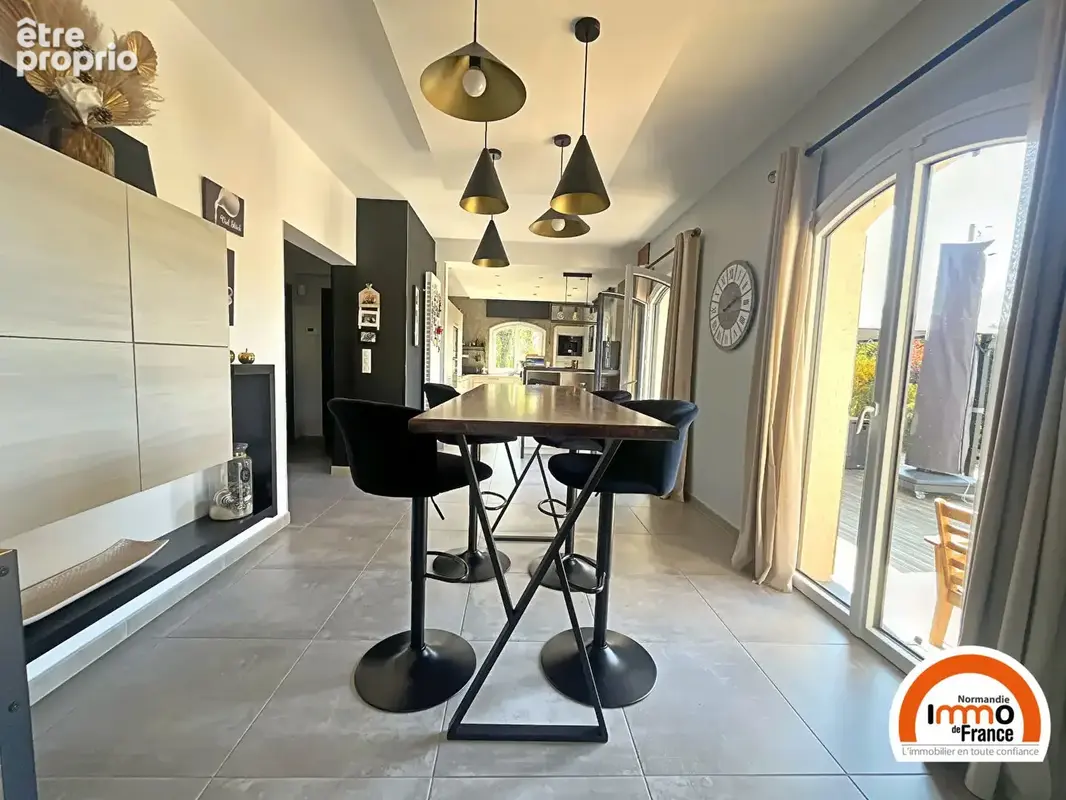 Propriété à Houppeville 5/6 pièce(s) 170 m2 - photo 10