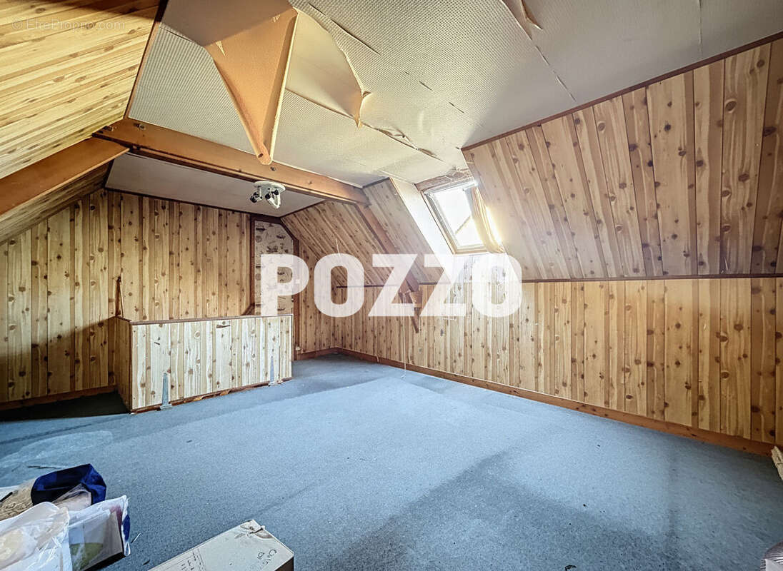 Maison à CHERENCE-LE-HERON