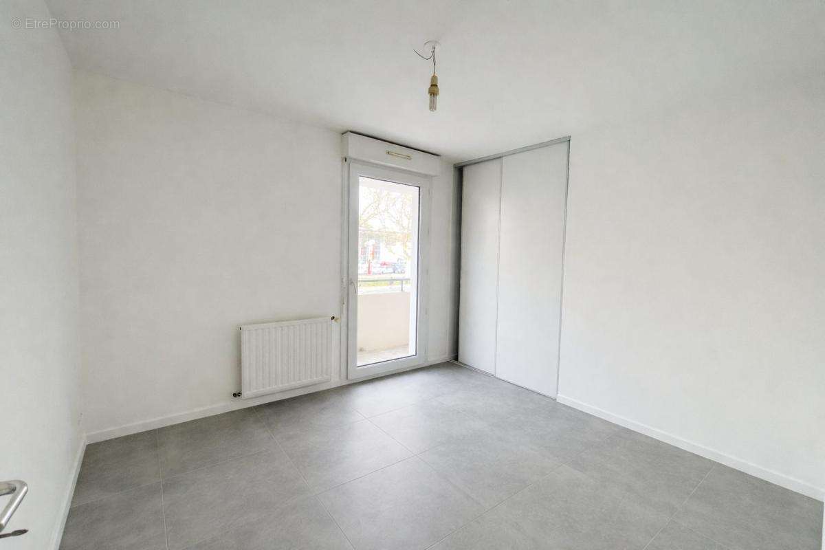 Appartement à ROMANS-SUR-ISERE