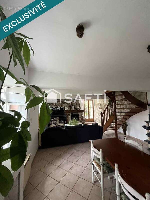 Photo 6 - Maison à HERMAVILLE