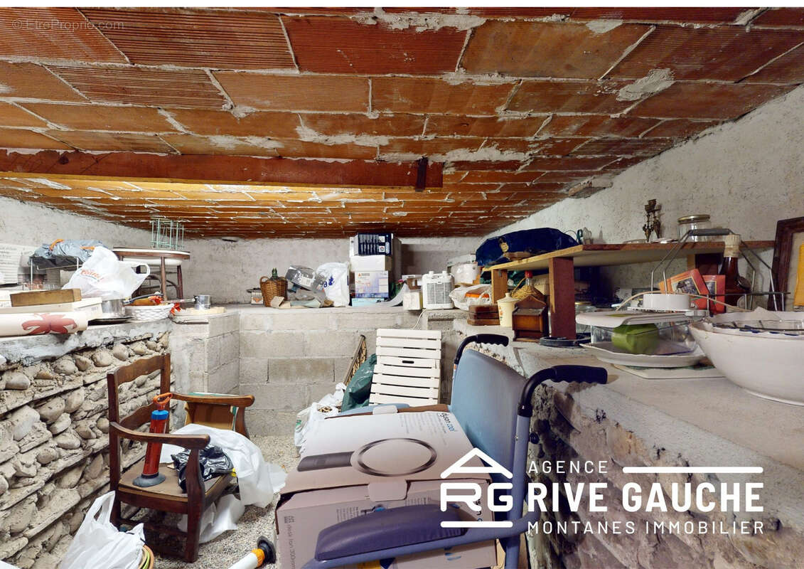 Maison à ROUSSILLON