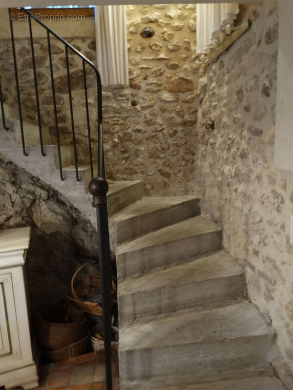 Maison à VIVIERS