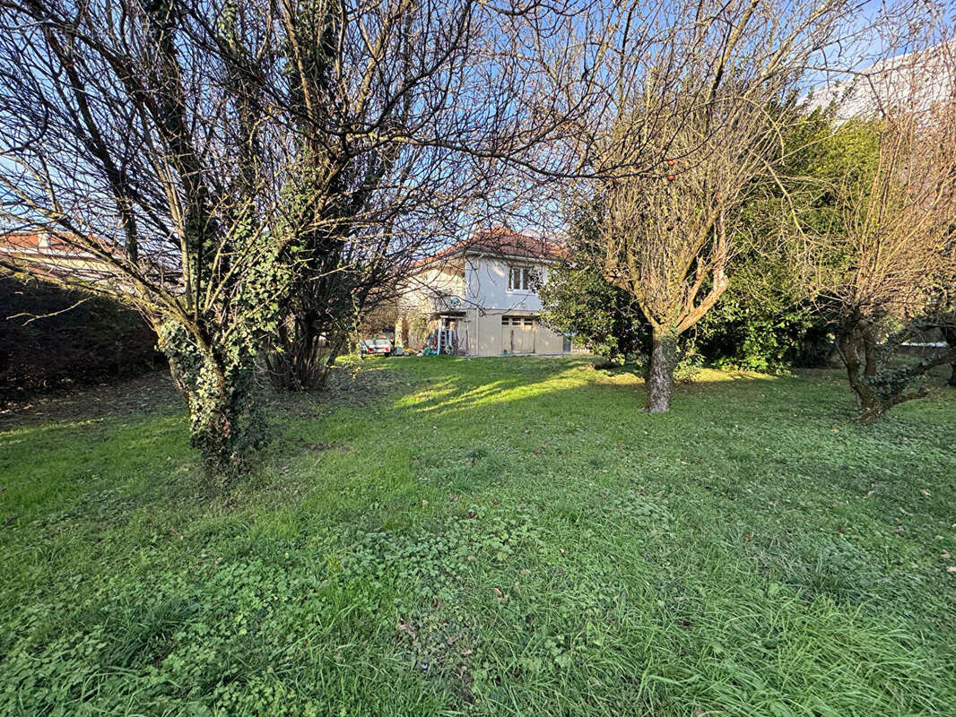Maison à FONTANIL-CORNILLON