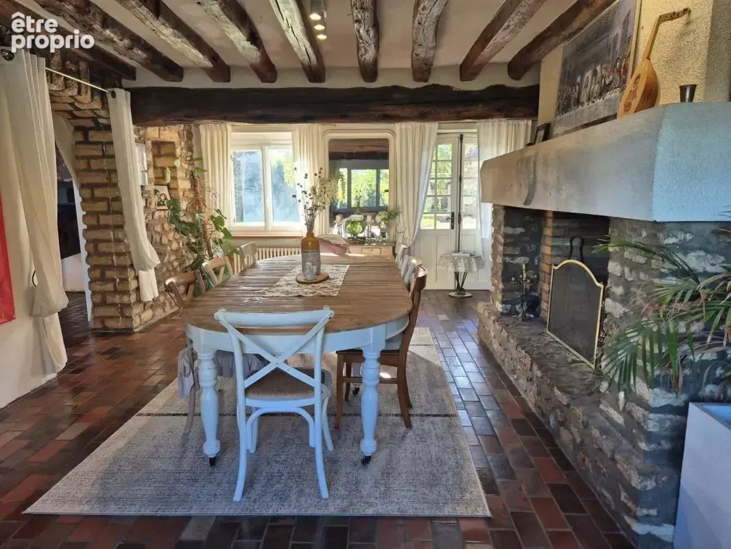 Longère de caractère – 370 m² – charme & authenticité - photo 5