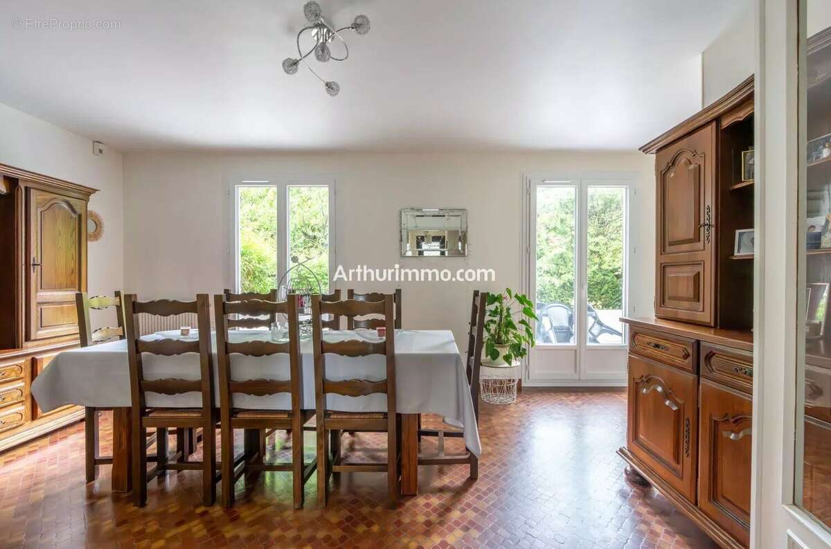 Maison à SUCY-EN-BRIE