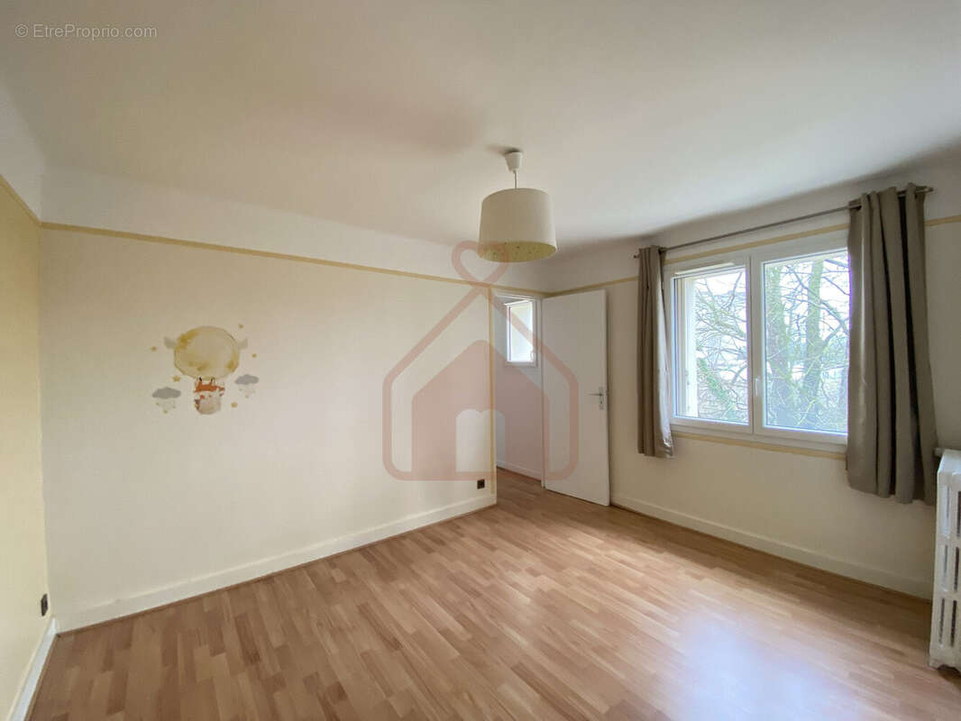 Appartement à VILLEJUIF