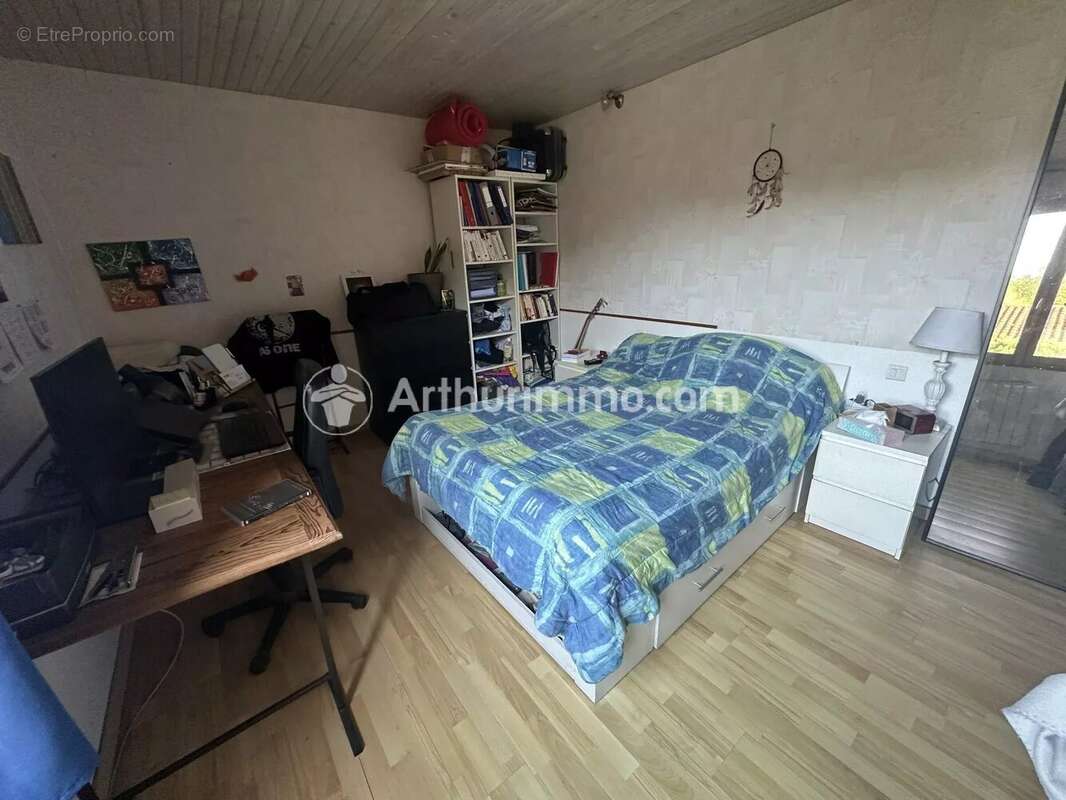 Maison à SAINT-ASTIER