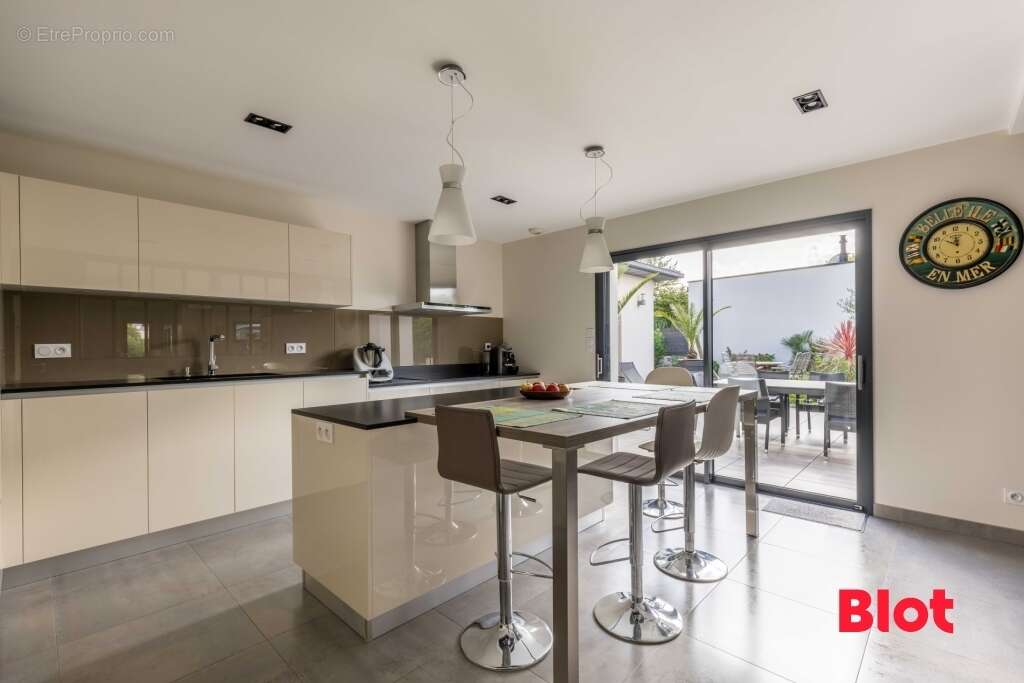 Maison à LA MEZIERE