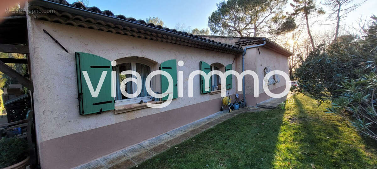 Maison  6 pièce(s) avec piscine - photo 12