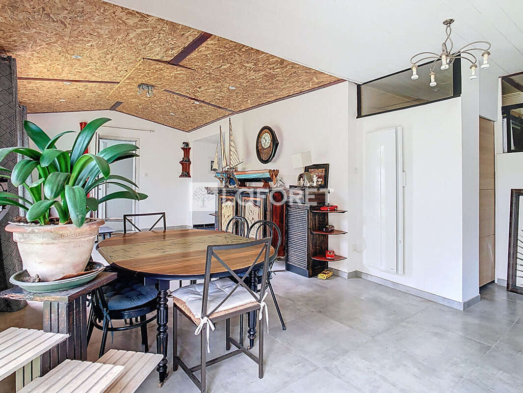 Maison à SAINT-SEGLIN