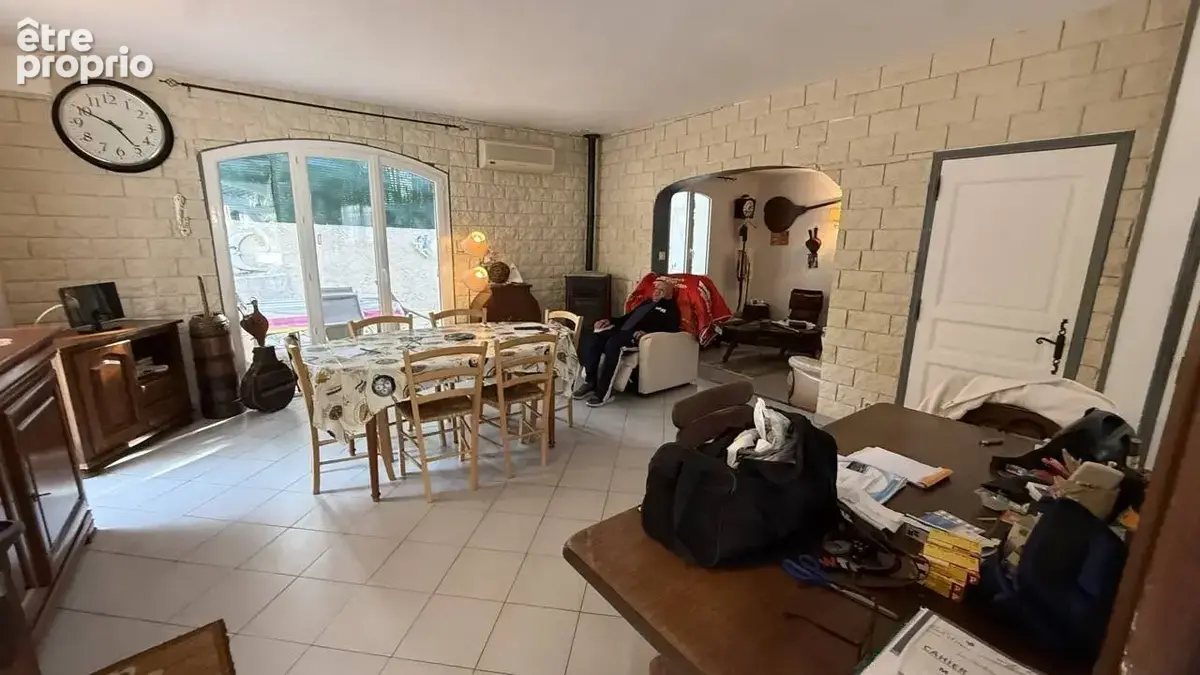 Viager Libre - Villa à Six Fours les Plages - F 79ans - photo 2
